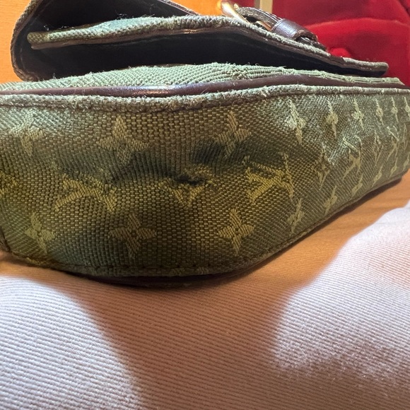 Louis Vuitton Juliette MM Monogram Mini Canvas Handbag - Picture 8 of 13